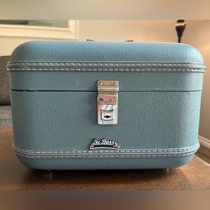 DuBarry vintage luggage